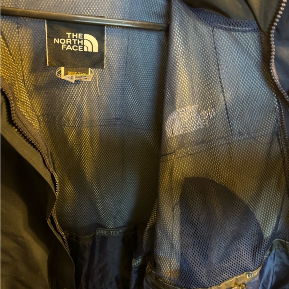 Northface with Goretex men’s XL jacket - Picture 3 of 6